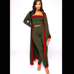 😍3 piece pant set. Brand New! Gorgeous must have!